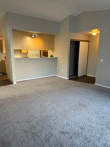 16920 SE Powell Blvd #18 Photo 1