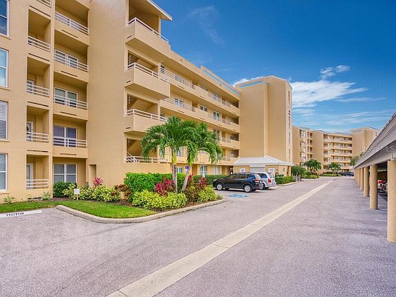 2nd image of 3750 Pinebrook Cir APT 104