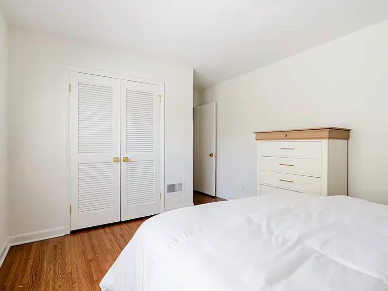2901 Goneaway Rd — Photo 18