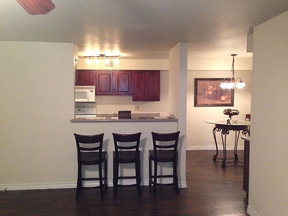 4th image of 2451 N Rainbow Blvd Unit 1011