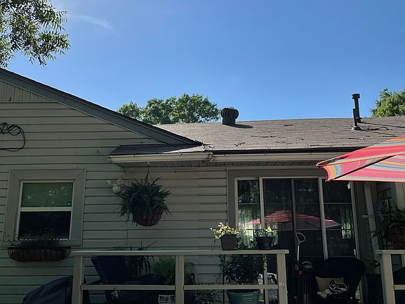 2nd image of 10710 Galena St
