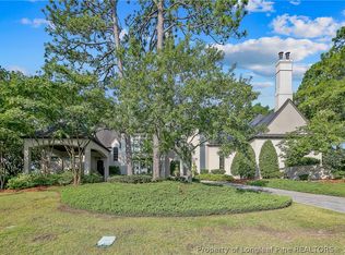 1128 Longleaf Dr, Fayetteville, NC 28305