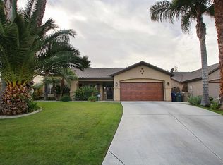 8309 Glenlakes Ct, Bakersfield, CA 93312