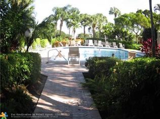 3150 N Course Ln APT 106, Pompano Beach, FL 33069