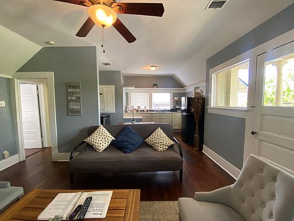 2nd image of 114 Carolina St #2