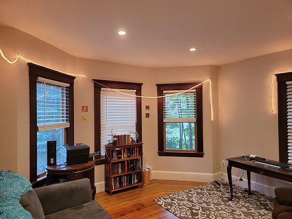 2nd image of 183 Winslow Ave #1