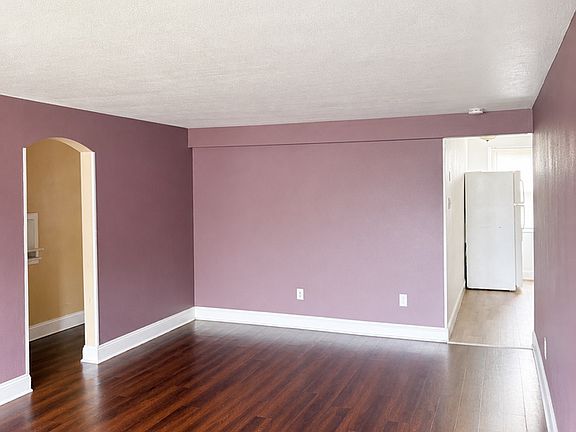 3rd image of 7745 Wild Plum Ave