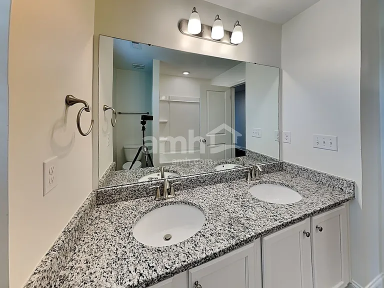 14122 Singing Creek Ln — Photo 20