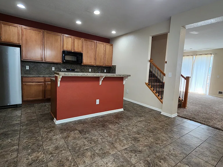 17170 Waterhouse Cir #B — Photo 9