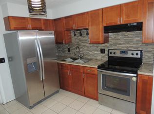 2154 18th Ave SW APT 2, Largo, FL 33774