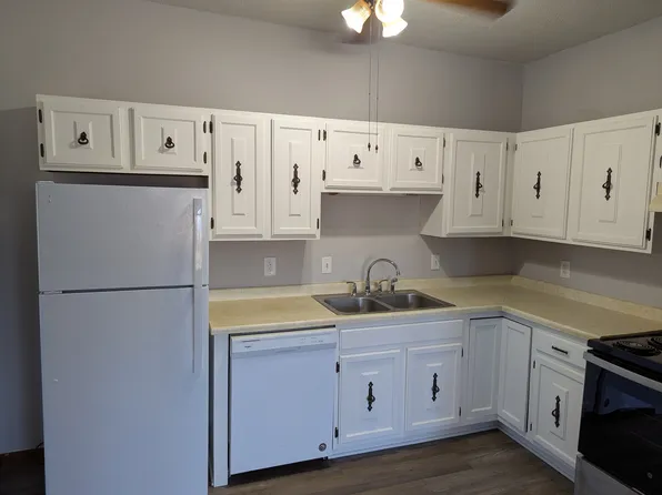 30 Baker St W APT 4, Saint Paul, MN 55107
