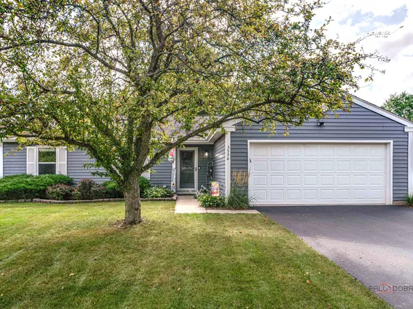 3546 Plymouth Ln, Island Lake, IL 60042