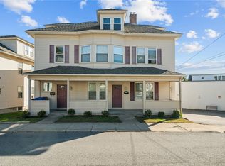 11 Phenix Ave, West Warwick, RI 02893