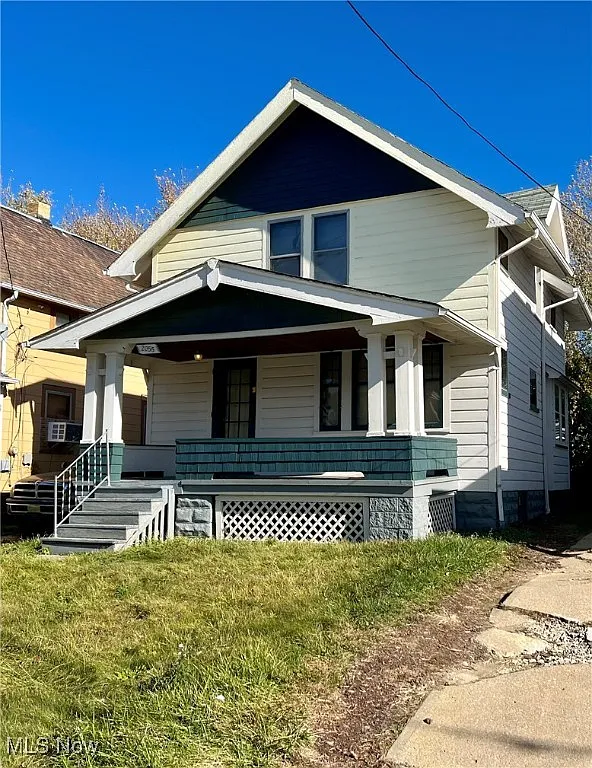 2055 W 104th St photo 1