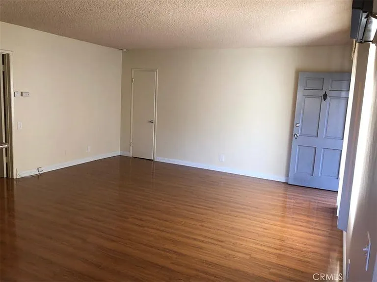 703 E California Blvd #2 — Photo 8