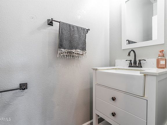 5th image of 3609 W Walden Ct
