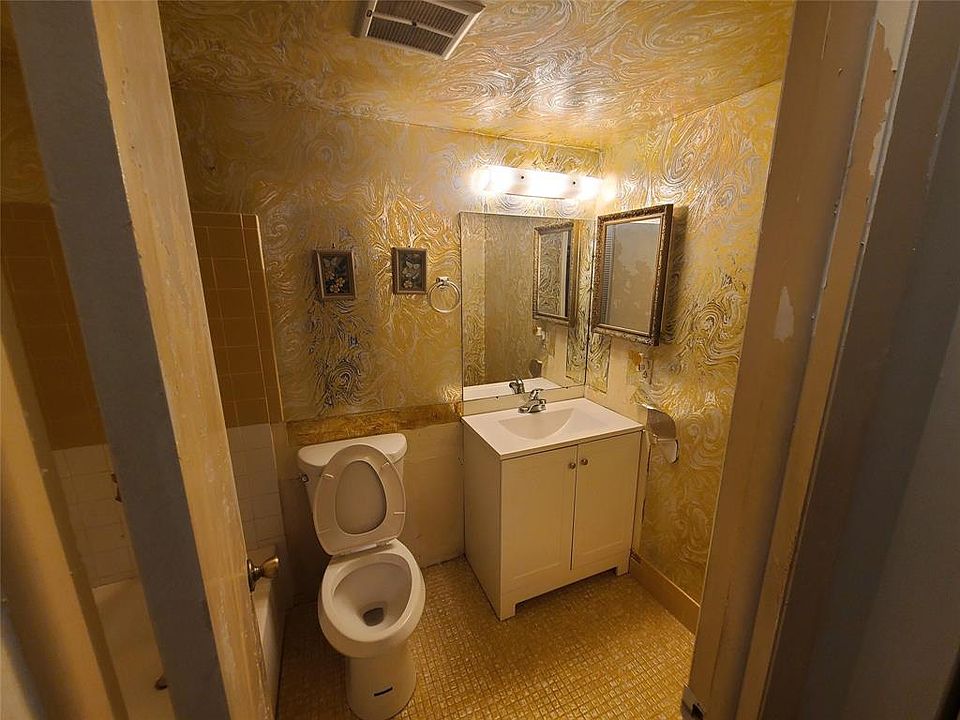 1st image of 550 NW 78th Terrace #205