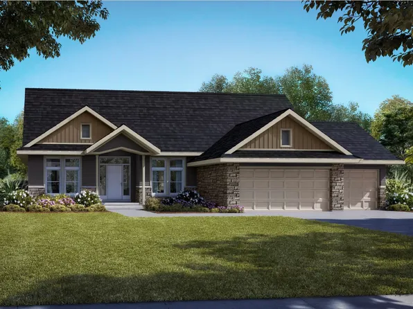 321 Cherry St, Edgerton, WI 53534