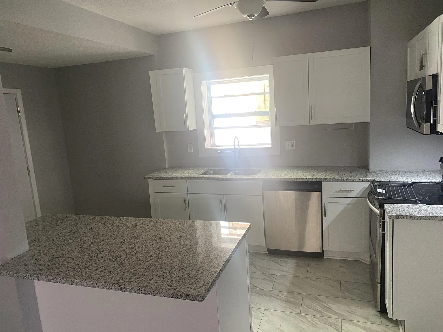 3604 Park Avenue - 1 — Photo 2