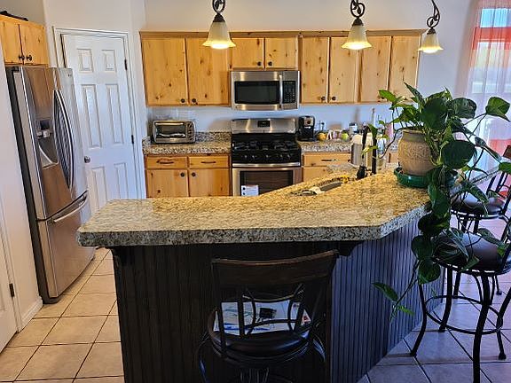 3rd image of 2246 S Alamosa Dr