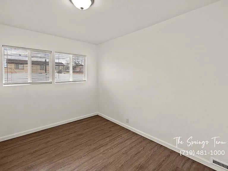 1216 Pando Ave — Photo 11