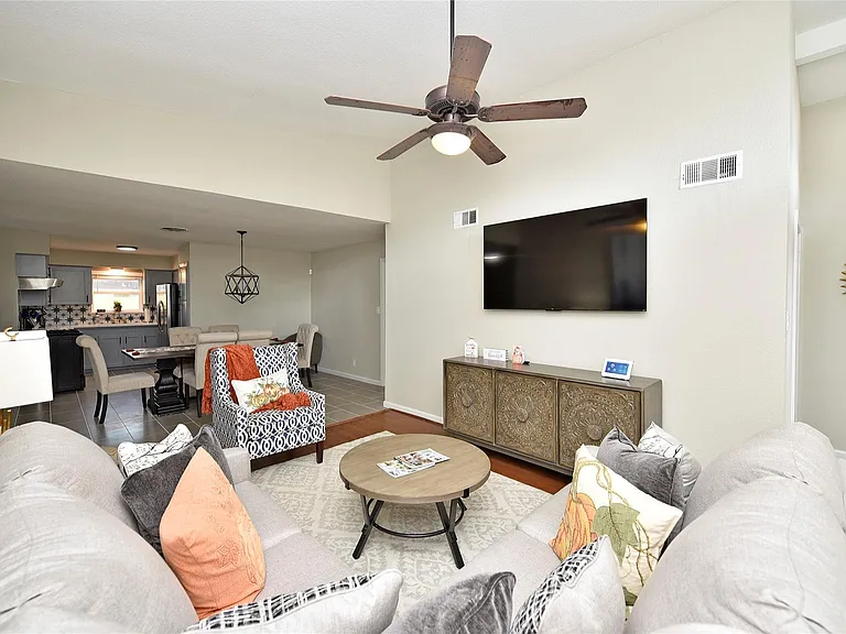6330 Mobud Dr — Photo 9
