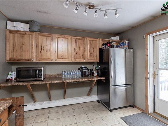 5th image of 2585 Carrie Lynn Dr