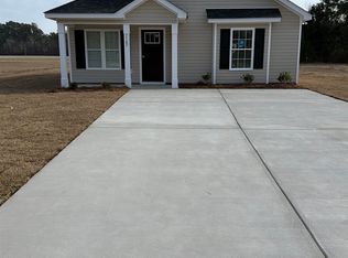 2587 Cottonwood Dr, Loris, SC 29569