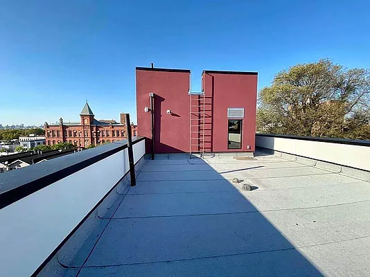 Rented by TorsX Inc | media 7