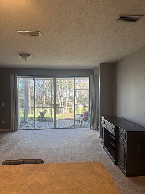 1st image of 4816 Parkhurst Pl