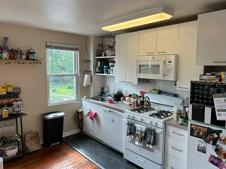 3001 Huntingdon Ave #2 — Photo 53
