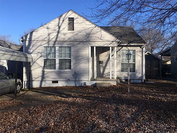 2nd image of 1804 Houston St