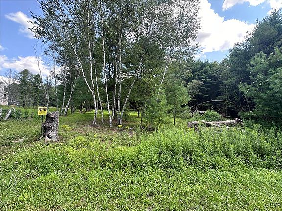 3rd image of Plantation Dr