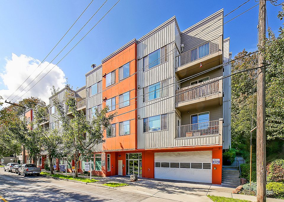 1st image of 3213 Harbor Ave SW Unit 104