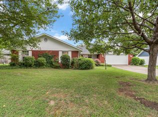 2009 Cardinal Dr, Springdale, AR 72764