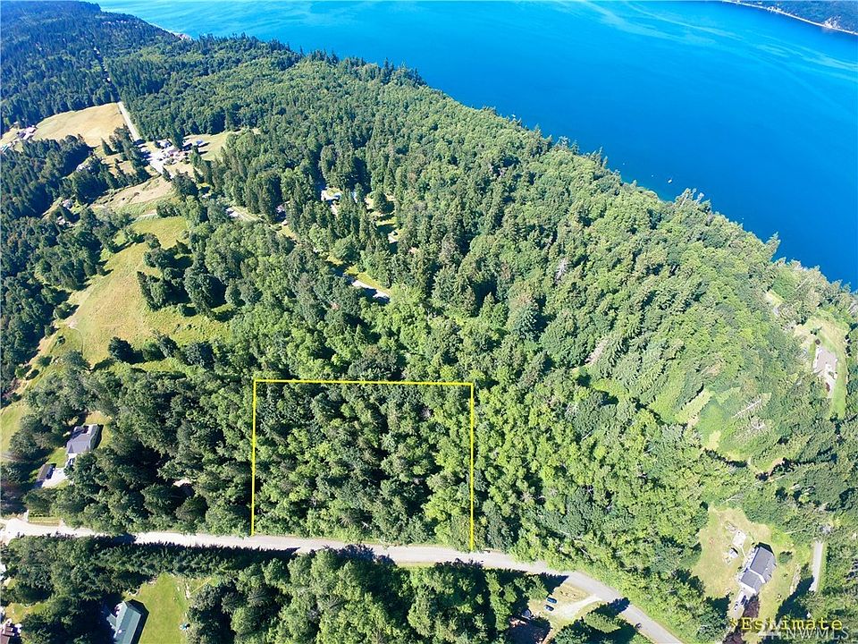 1st image of 3 Tamarack Ln