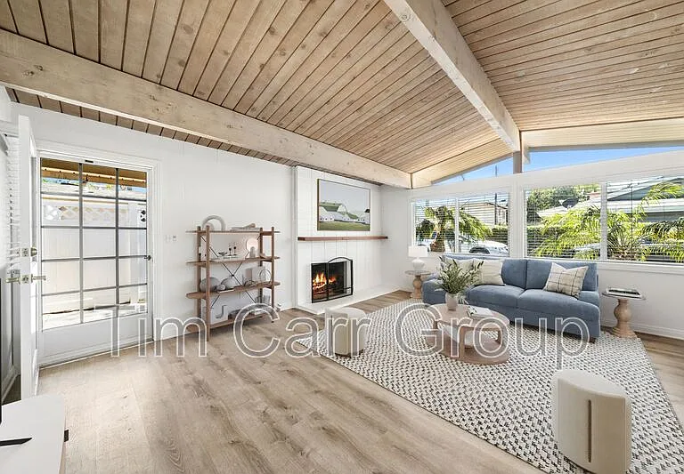 2545 Elden Ave — Photo 3