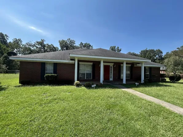 3704 Mayfair Ln, Albany, GA 31721