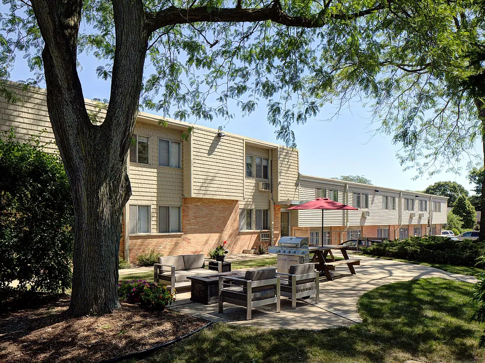 Midvale Heights Apartments