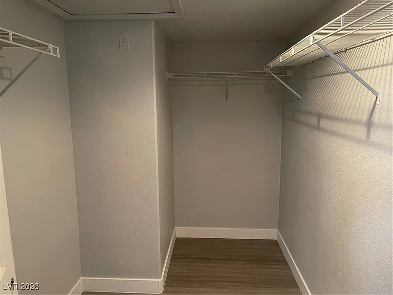 1425 Dragon Rock Dr — Photo 13