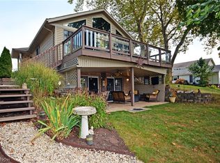 5540 Island Dr NW, Canton, OH 44718