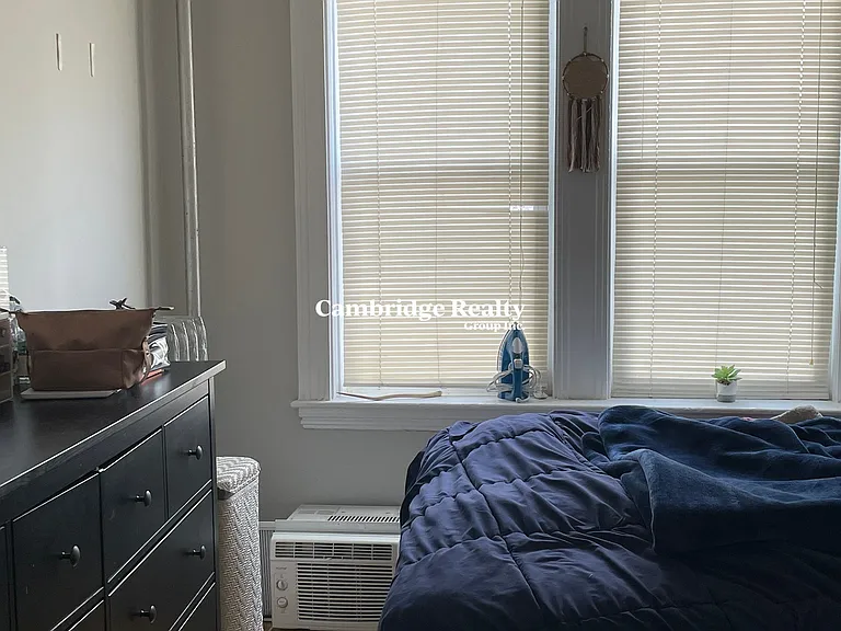 33 Highgate St #6T — Photo 18