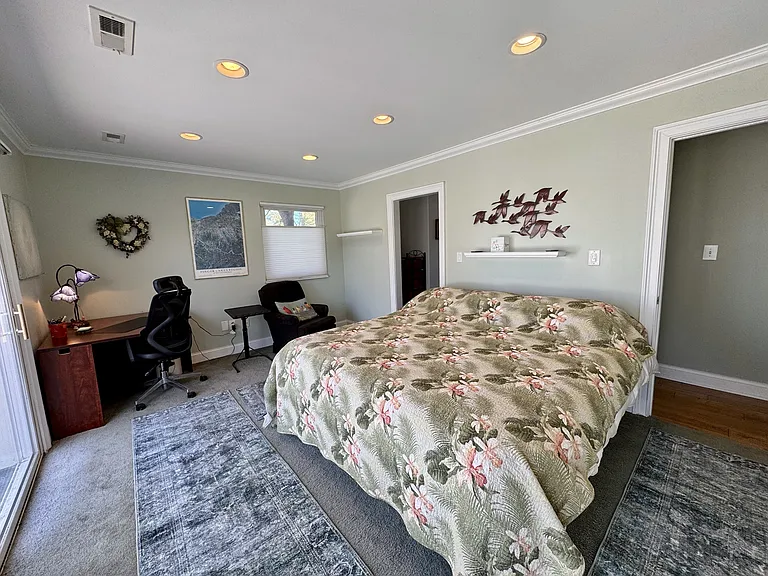 891 Leona Dr — Photo 42