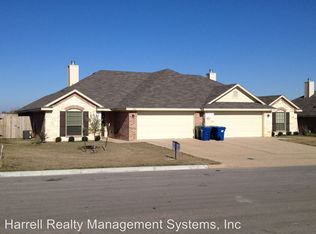 426 Park Place Dr, Hewitt, TX 76643