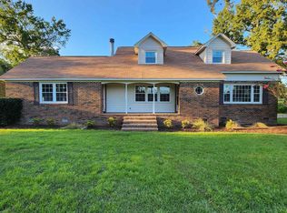 204 E Cannon St, Hemingway, SC 29554