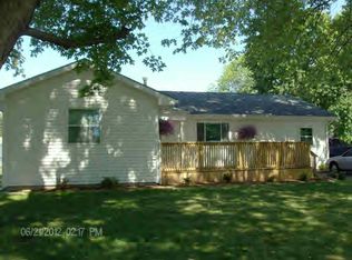 709 N Maple St, Veedersburg, IN