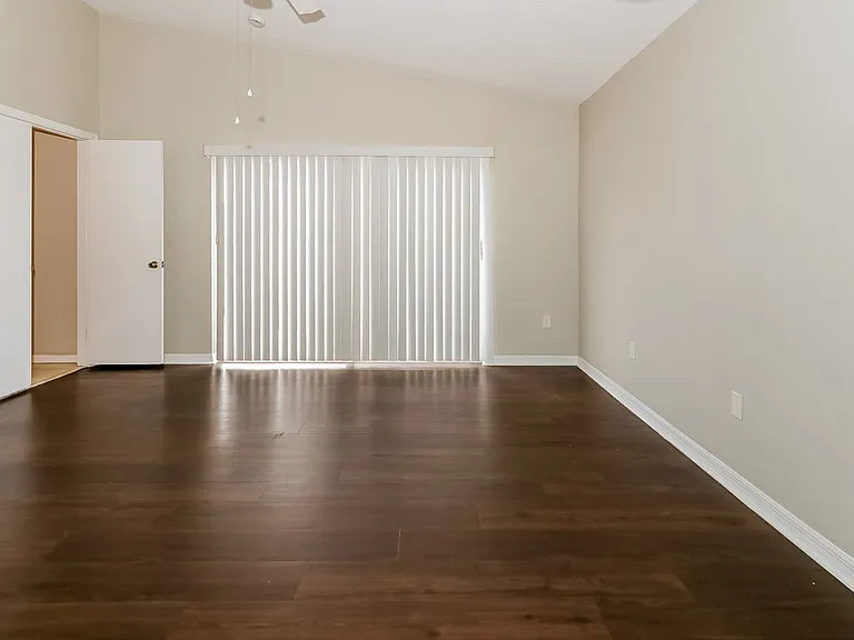 12996 Meadowbreeze Dr — Photo 9