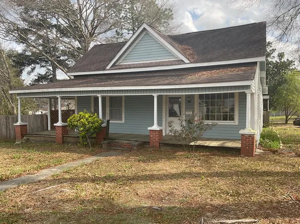 191 W 5th St, Luverne, AL 36049