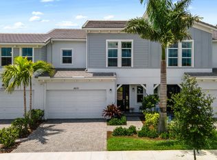 16171 Oakview Dr, Loxahatchee, FL 33470