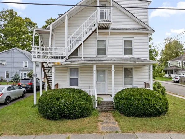 401 Chestnut St, Endicott, NY 13760